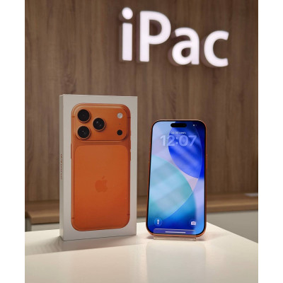 Apple iPhone 17 Pro 256Gb Cosmic Orange (Космический оранжевый) eSim б/у